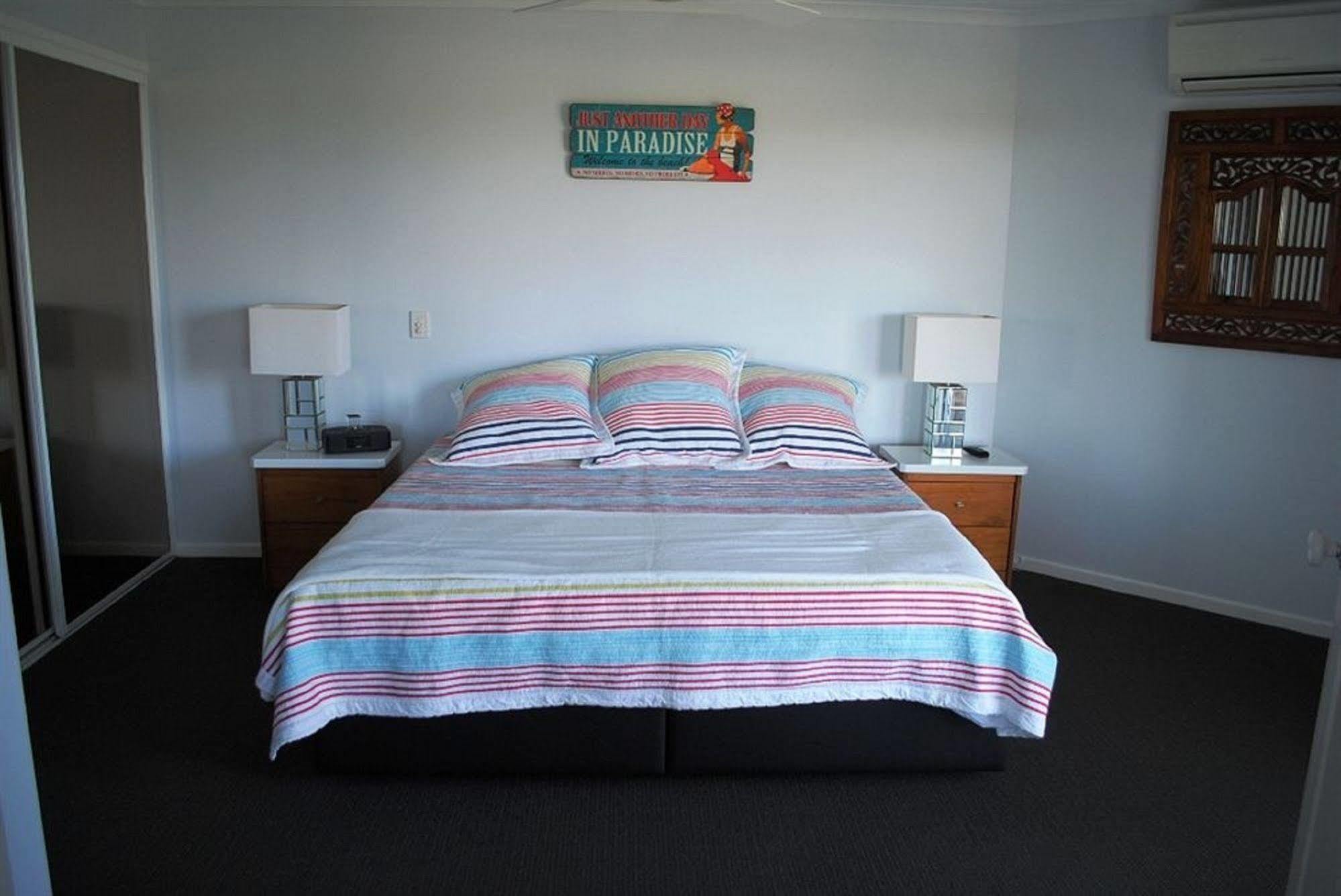 Surfside On The Beach Buddina Luaran gambar
